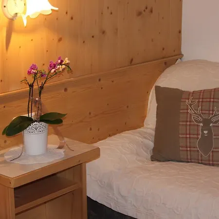 Villa Hüttschmiedhof Kössen Zimmer foto